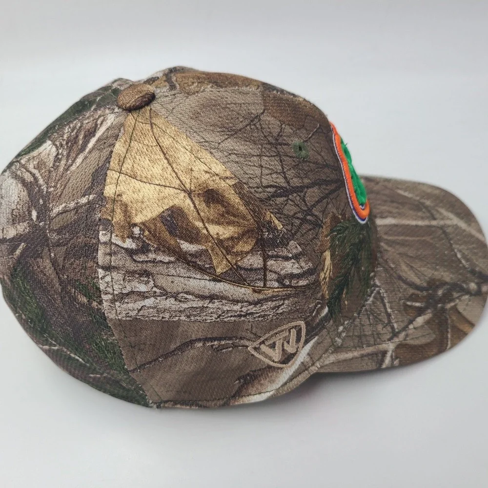 Florida Gators Hat Fitted (Seems M-L) Top of the World Camo Brown Green NCAA Men